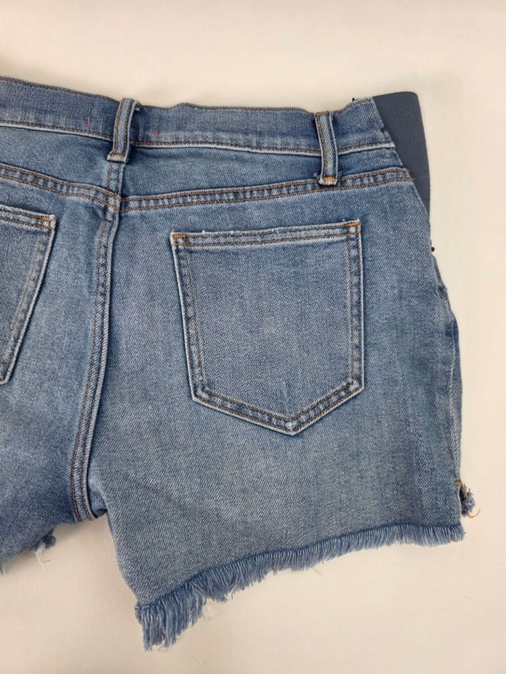 Hatch Distressed Maternity Denim Jean Shorts Frayed Hem Side Panels Size 27 - Picture 13 of 15